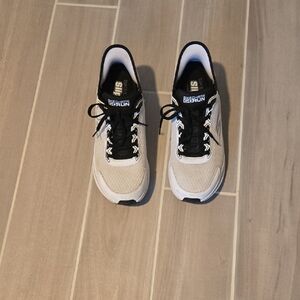 Skechers Men's White and Black Athletic Shoes